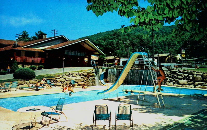 Brookside Lodge (Brookside Motel and Ranch House) - Vintage Postcard (newer photo)